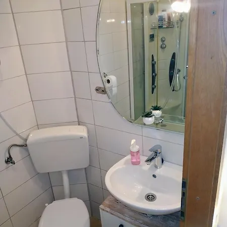 Pelivan Lägenhet Kaštela