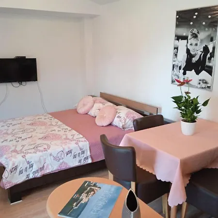 Pelivan * Каштела