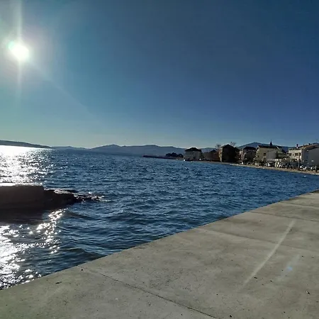 Pelivan Каштела